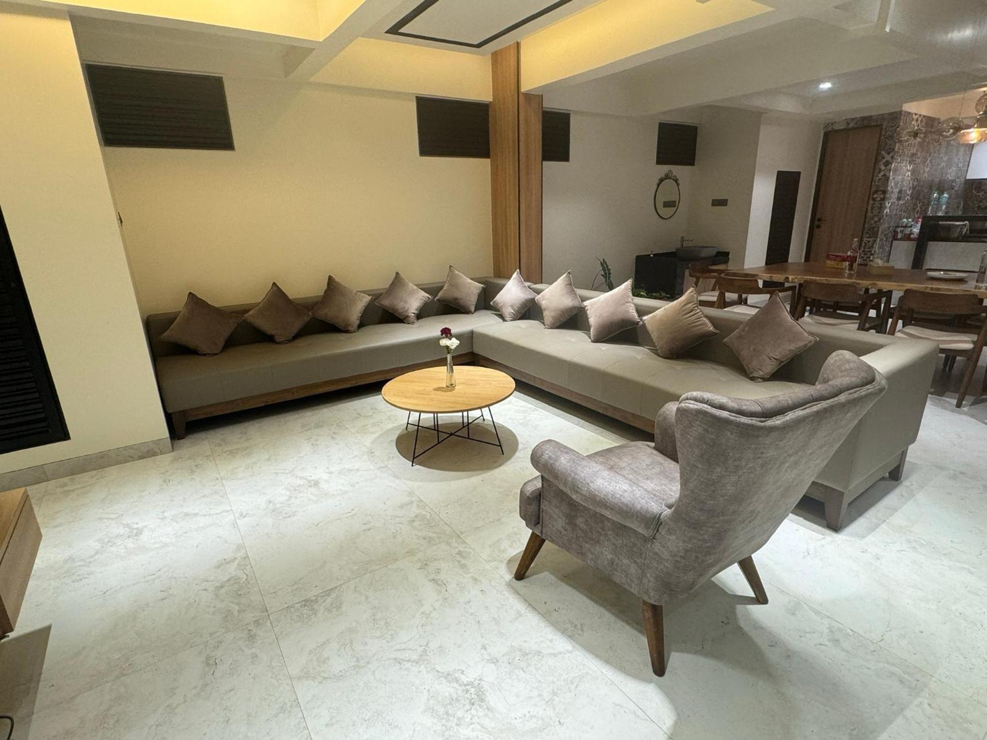 Ananta Villa 로나발라 외부 사진